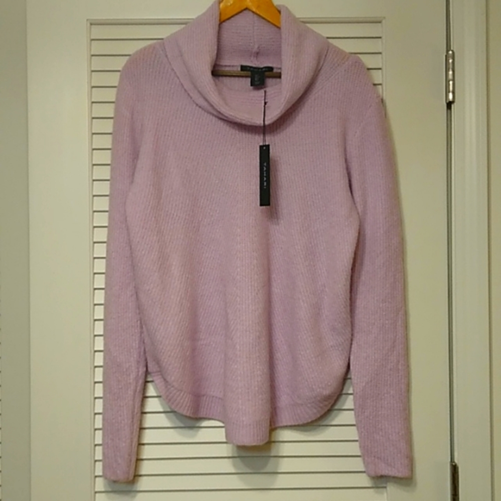 🏷️NWT Tahari • Lily Cowl-Neck Sweater • Size L